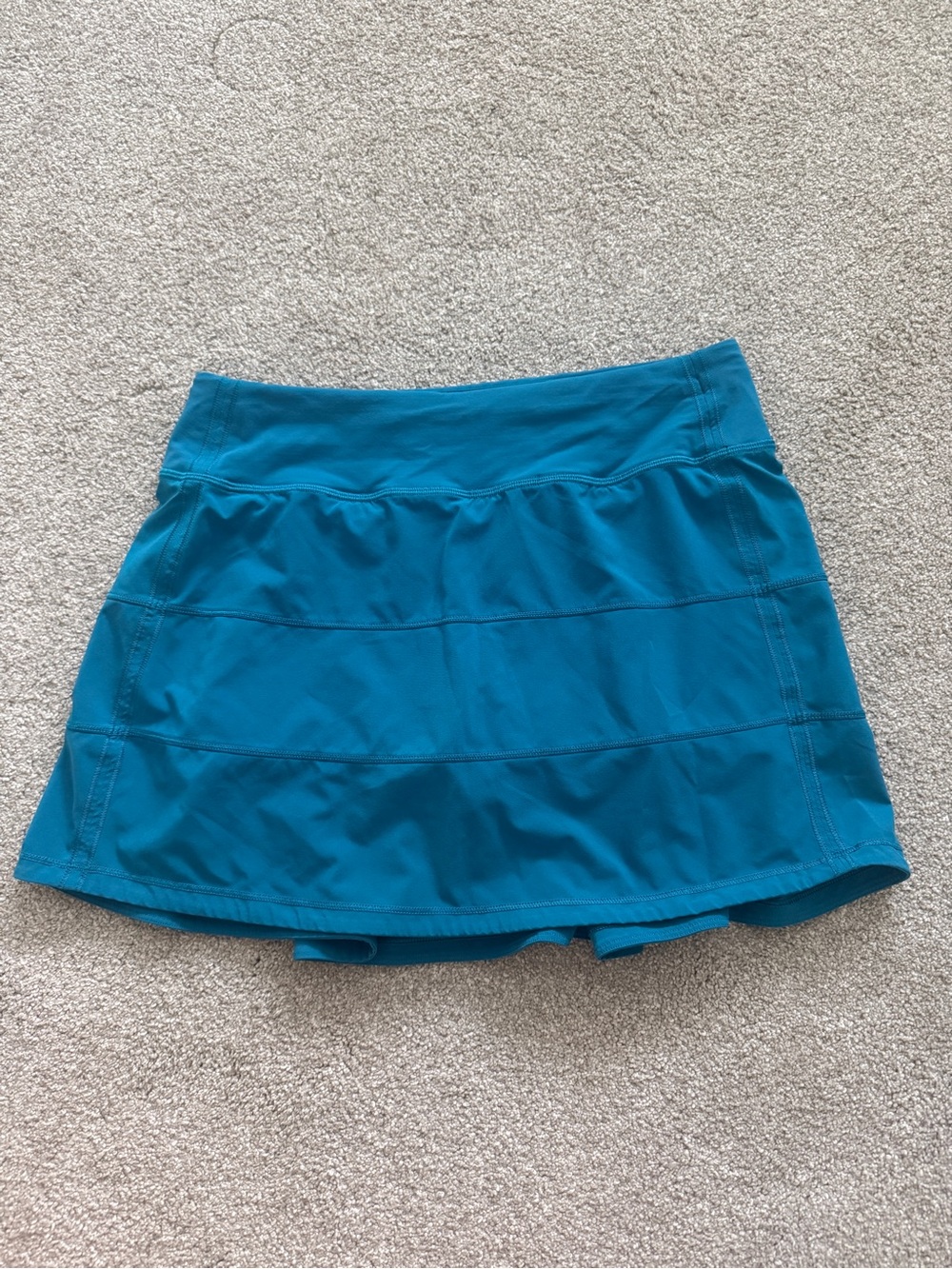 Lululemon Electric blue tennis skirt size 4